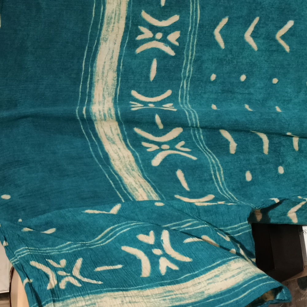 Carole Little Green Patterned Women's Top - Picture 4 of 5